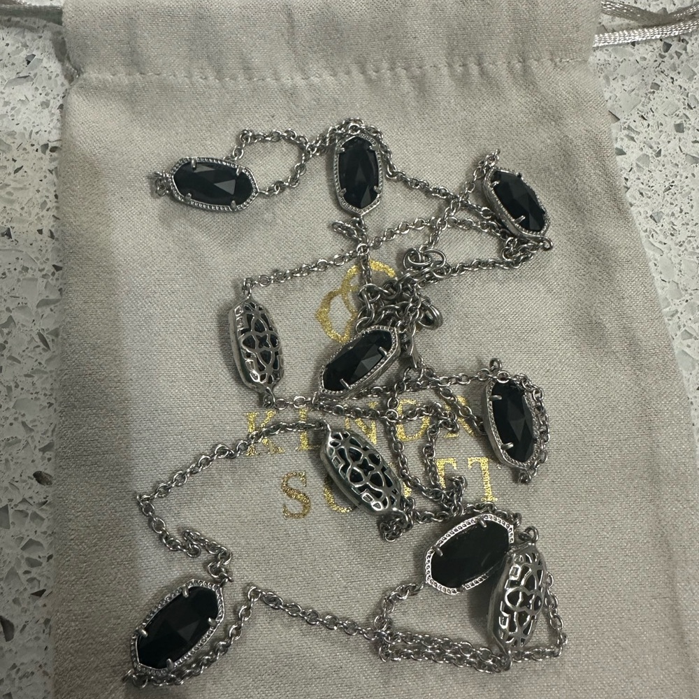 Long necklace. Color bar. Kendra Scott
